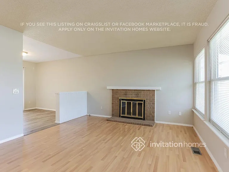 16803 E Nassau Dr — Photo 3
