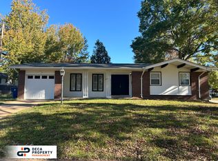 1643 Kingsford Dr, Florissant, MO