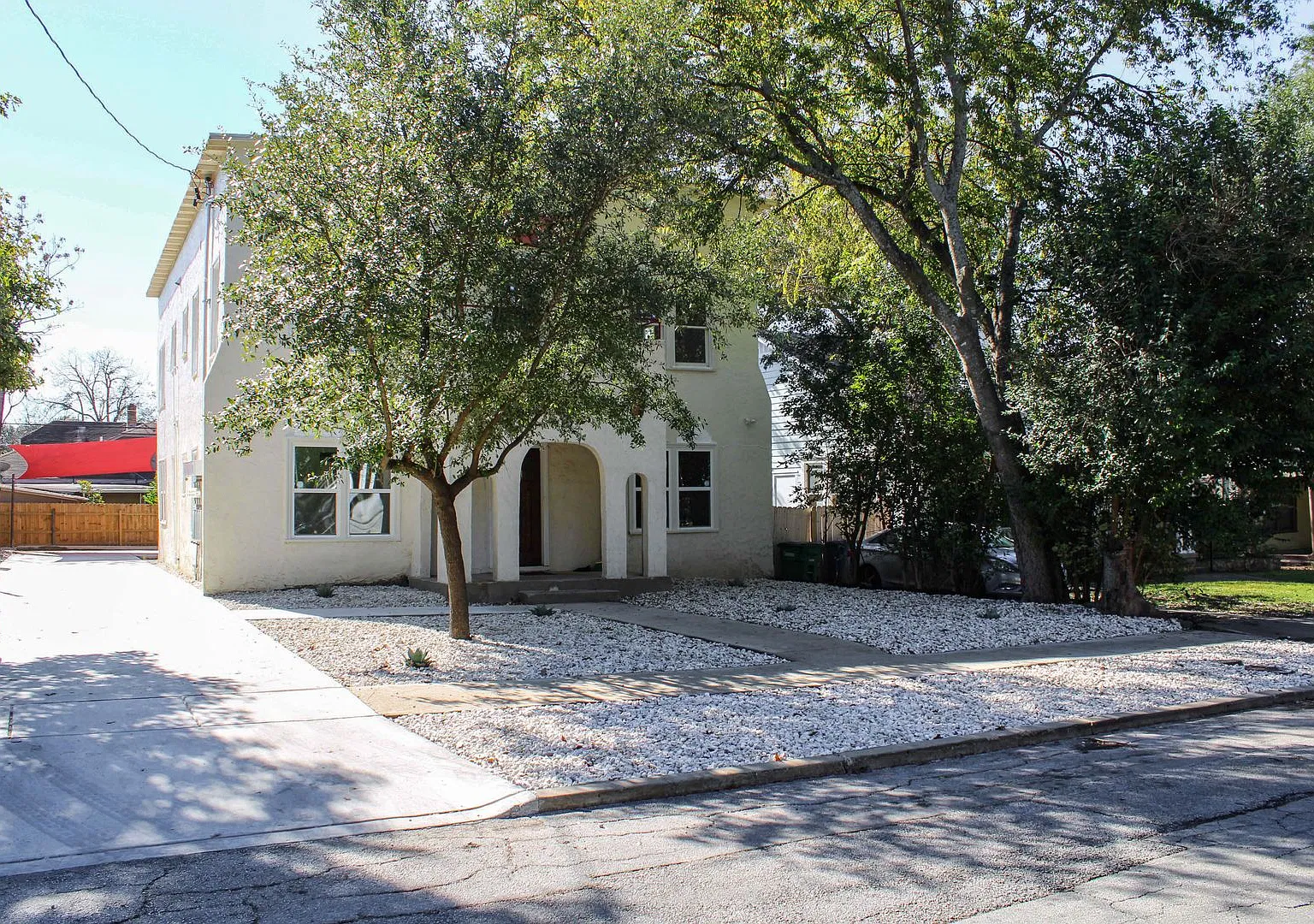 410-F — Photo 3