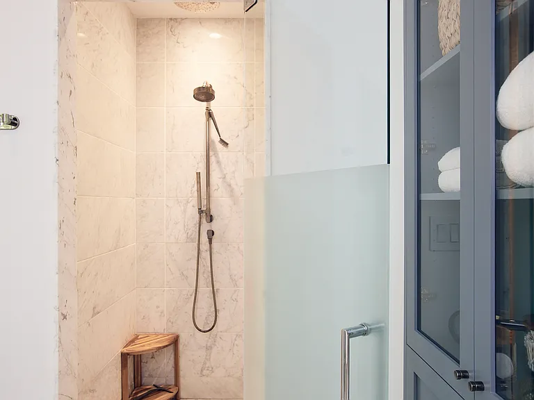 luxury master bath, Robern mirrors, Kohler fixtures