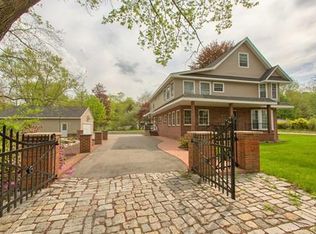 450 W Lowell Ave, Haverhill, MA 01832