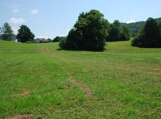 Harbor Dr, Clinton, TN 37716