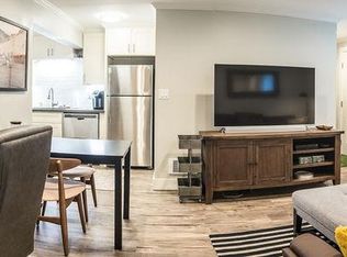 910 23rd Ave S APT 2, Seattle, WA 98144