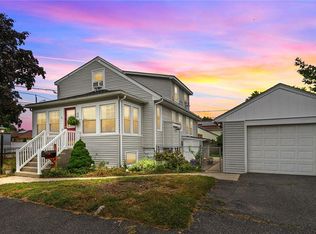 65 Majestic Ave, Warwick, RI 02888