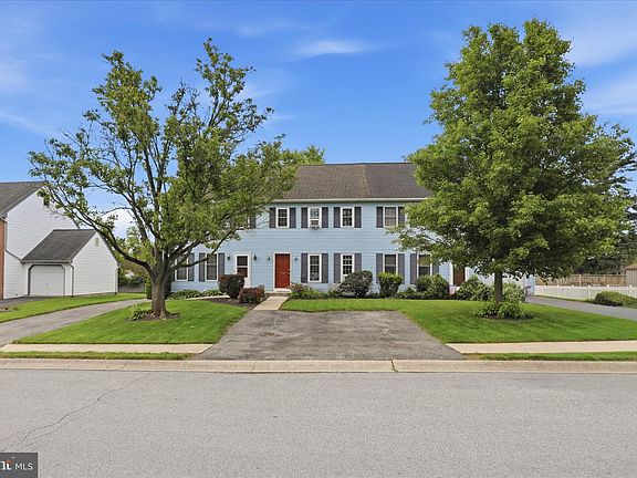 2nd image of 436 Deerfield Dr