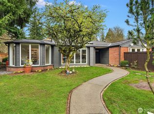 Bonnie Brae Add, Seattle, WA 98177