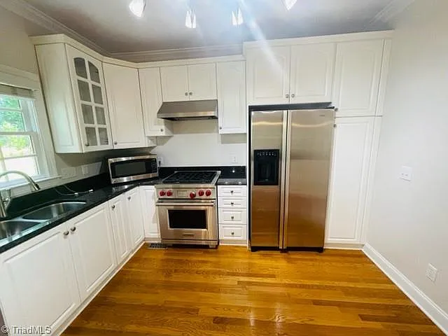 104 Castleton Pl — Photo 7
