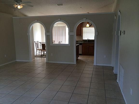 2nd image of 1802 SW Hilola Ln