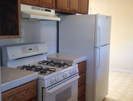 4th image of 2162 Tamie Ln