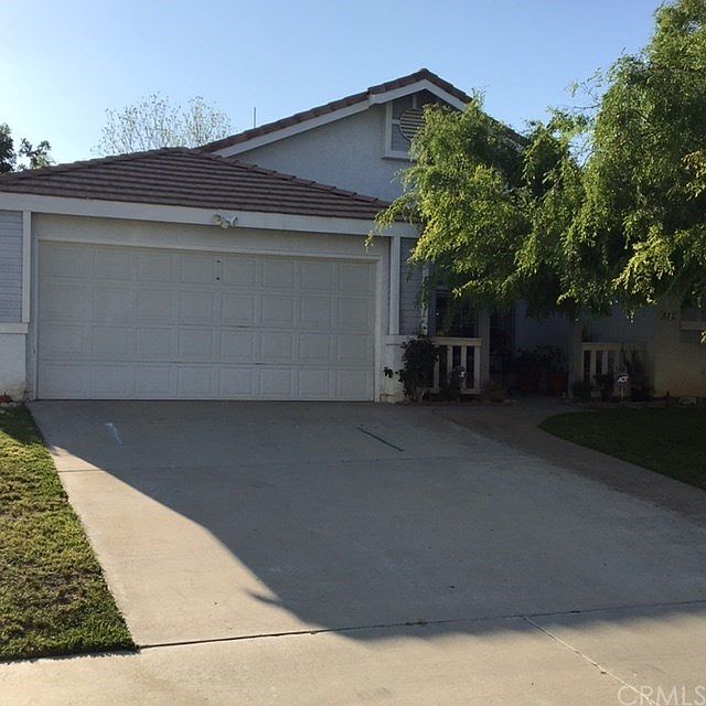 1st image of 872 Shana Ct