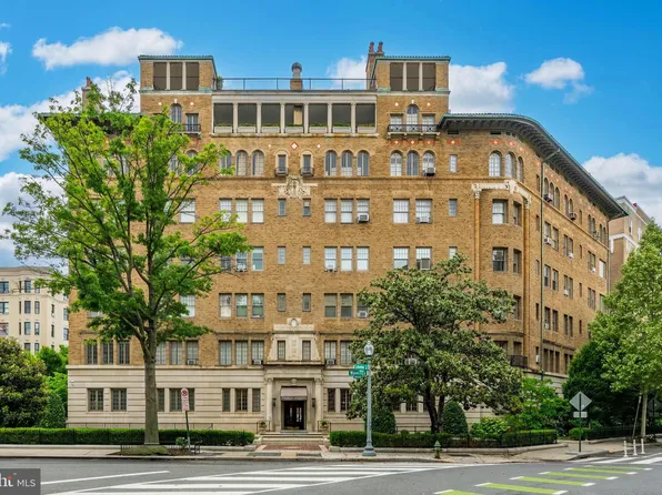 1901 Wyoming Ave NW APT 40, Washington, DC 20009