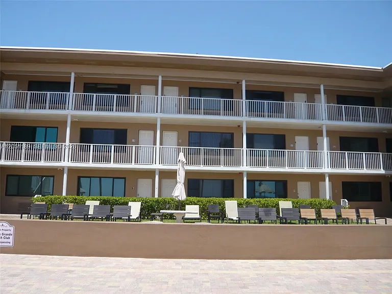 3300 N Surf Rd #9A — Photo 5