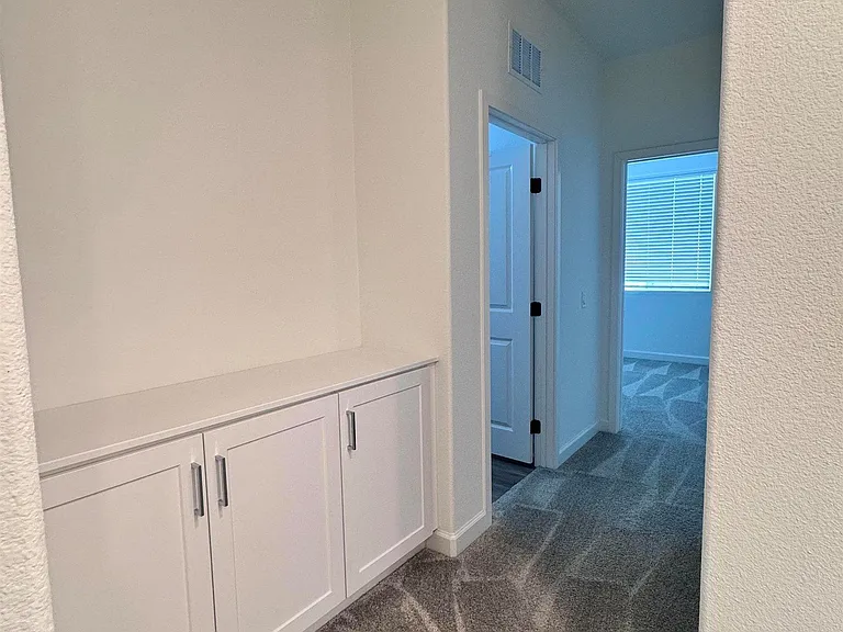 784 Mateo St #1 — Photo 10
