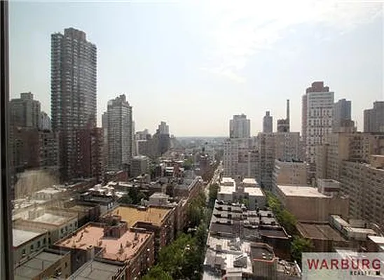 Sold by Warburg | media 16