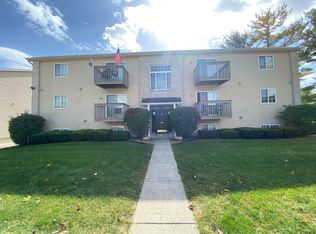111 Wildwood Ct APT 1, Decatur, IL 62521