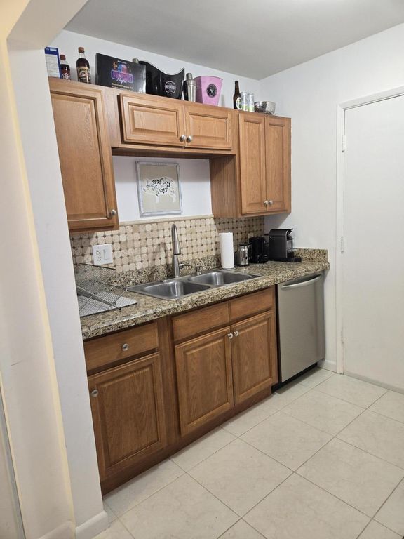 101 E McNab Road #217, photo 7