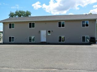 1309 Golden Valley Ln #D, Minot, ND 58703