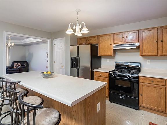 5th image of 6914 Fort Alvis Ct