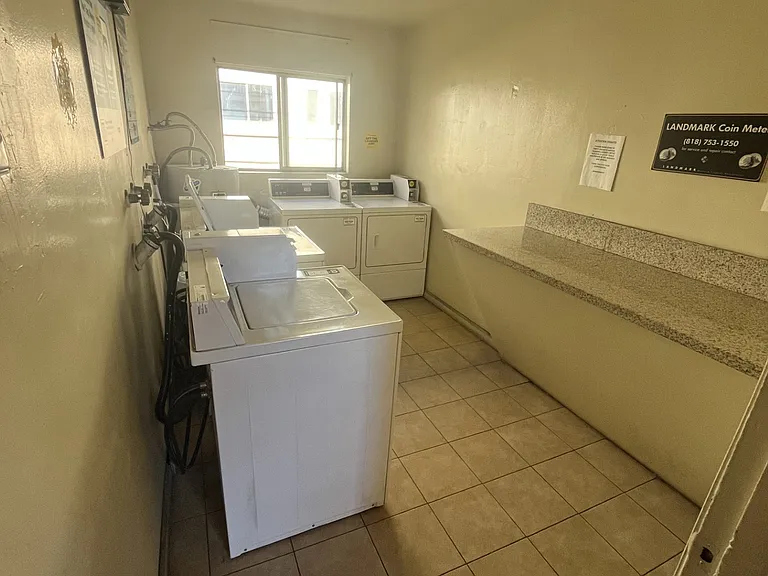 345 E Santa Anita Ave #B — Photo 7
