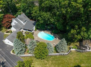 8732 Columbia Rd, Maineville, OH