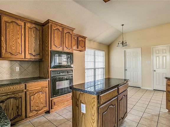 4th image of 9725 Golden Fountain Dr