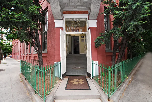 Rented by Brian David Realtors | media 7