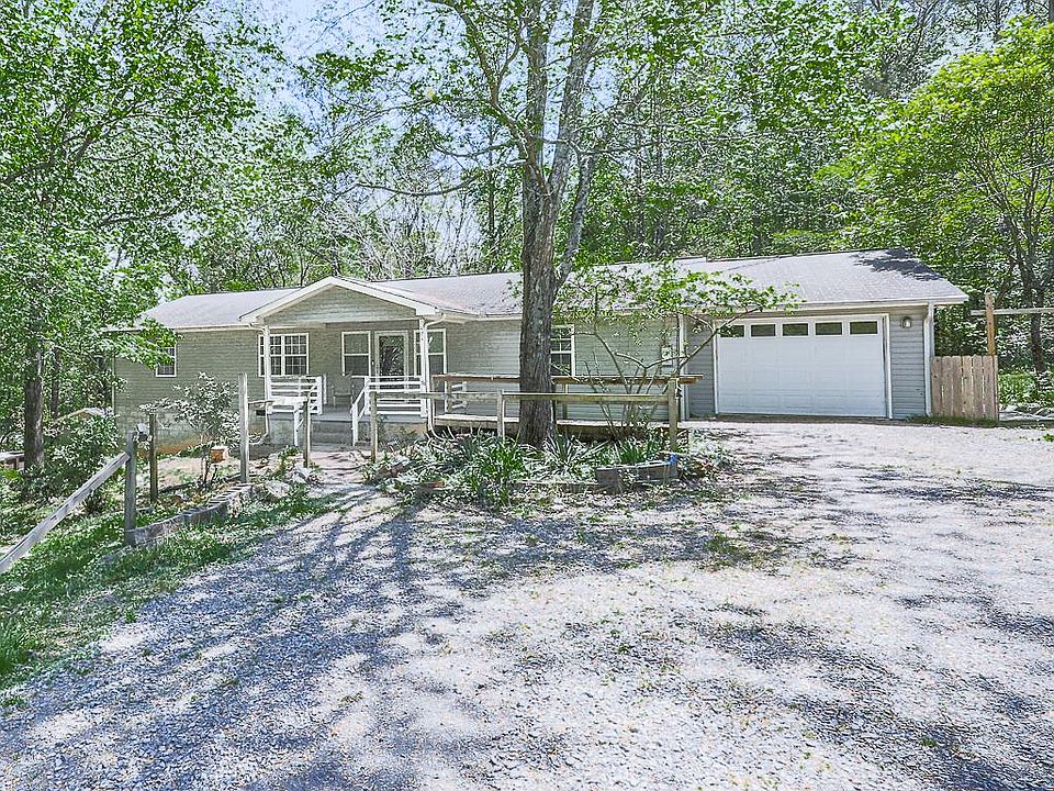 1st image of 424 Shamrock Dr