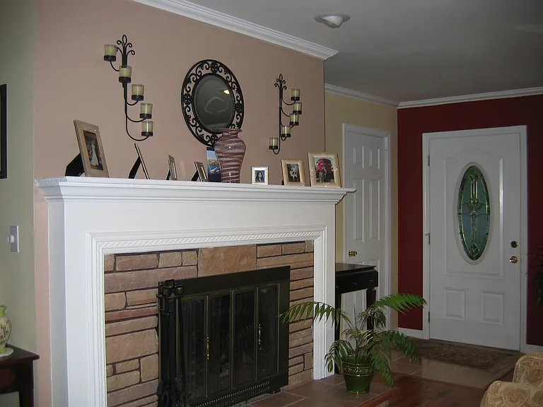 4825 S 170th St — Photo 3