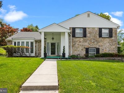 8404 Newbold Ln, Laverock, PA, 19038