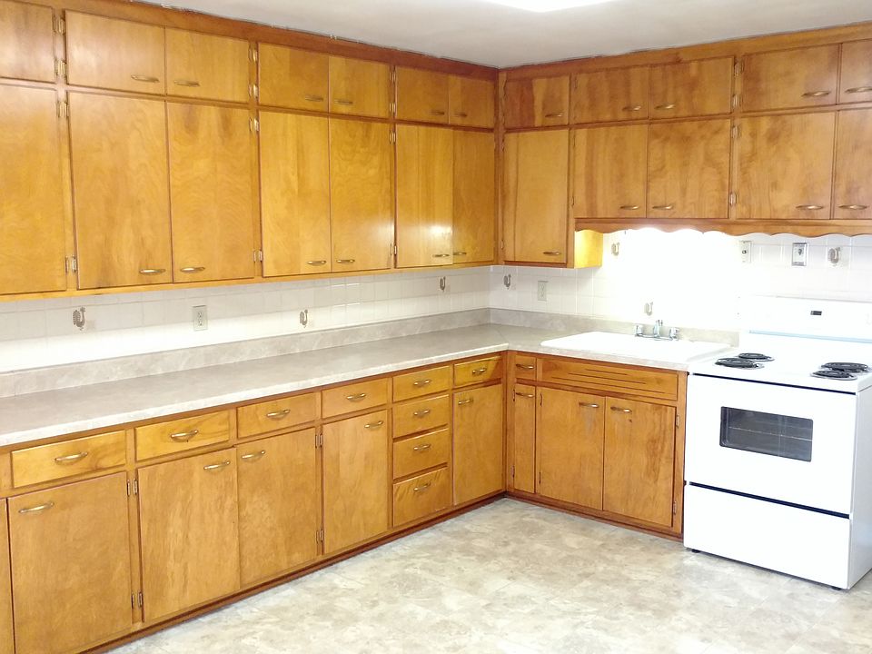 1st image of 153 N 10th St