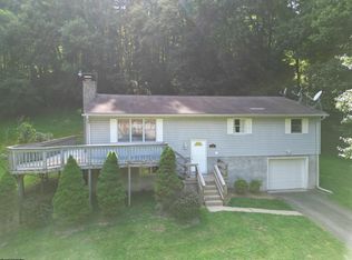 235 Prosperity Dr, Bridgeport, WV 26330