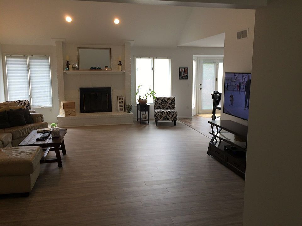 Beautiful Great Room !