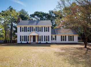 312 Edinboro Drive, Southern Pines, NC 28387