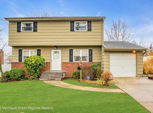 15 Bertrand St, Old Bridge, NJ 08857