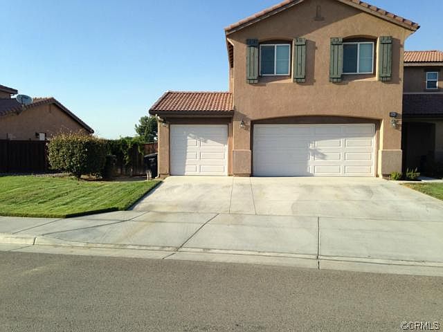 1st image of 2083 Orchid Ln