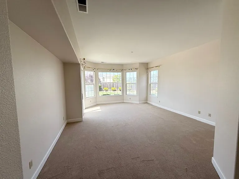 48401 Costa Mesa Ter — Photo 6