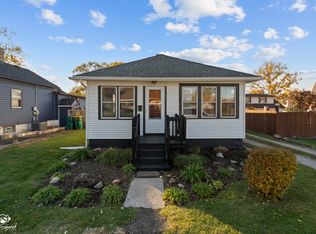 607 Cayuga St, Joliet, IL 60432