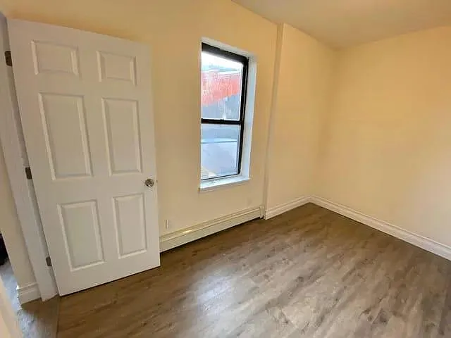 2 bed, 800 sqft, $1,899 — Photo 3