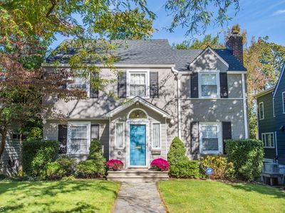 25 Greenwood Dr, Millburn, NJ, 07041