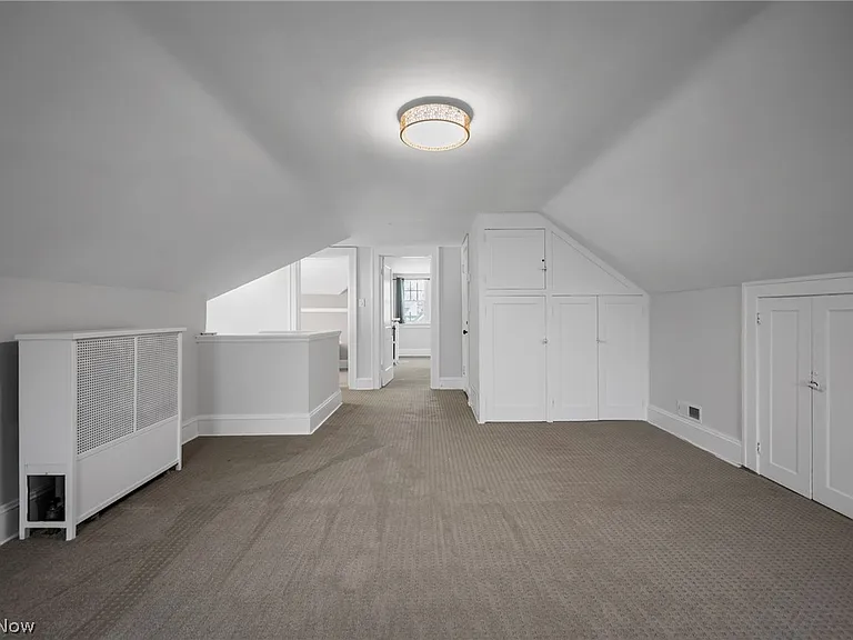 2924 Brighton Rd — Photo 26