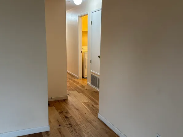 5035 Valley Crest Dr APT 160, Concord, CA 94521