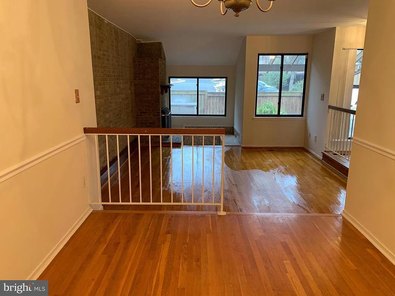 3 bed, 3.5 bath, 2600 sqft, $3,100 — Photo 4