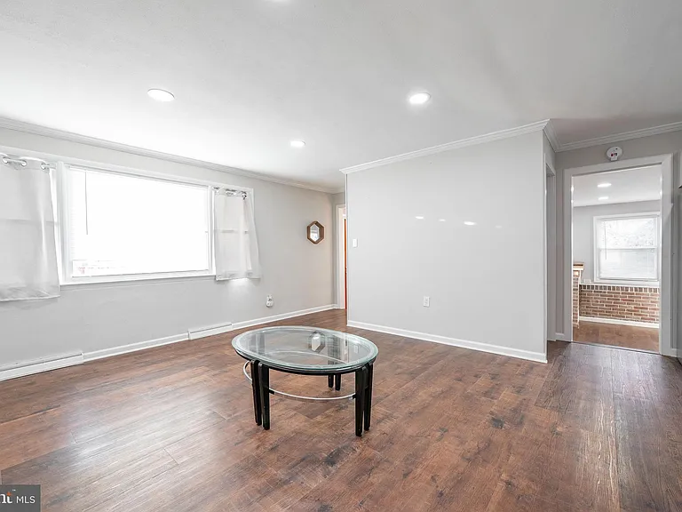 11419 Greenberry Rd — Photo 9