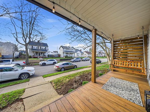 3rd image of 612 Oakwood Ave