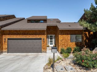 2375 Harbor Cir, Reno, NV 89519