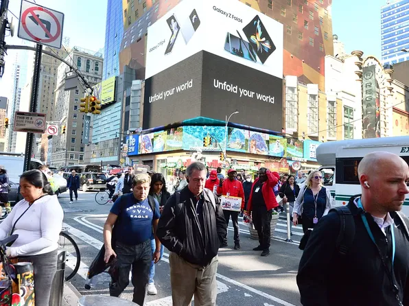 520 9th Avenue image 10 of 16