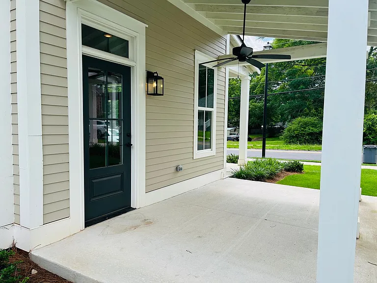 705 Jefferson St — Photo 3