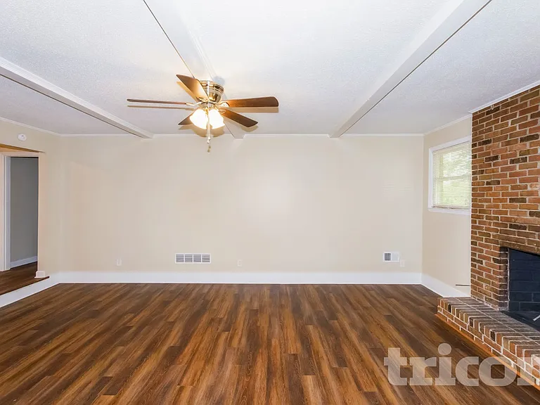 2786 Naples Pass — Photo 2