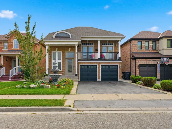 15 Charleswood Cir, Brampton, ON L7A 1Z1