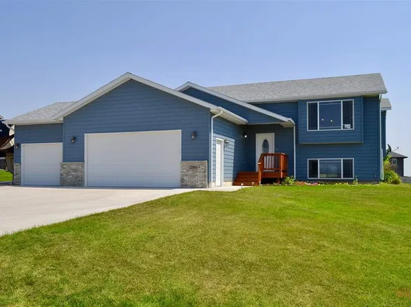 22968 Candlelight Dr, Rapid City, SD 57703